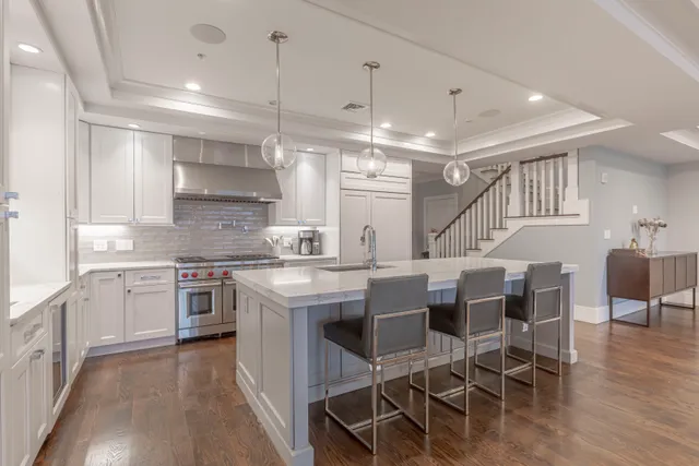 The Bulfinch Team of Douglas Elliman Real Estate work photo