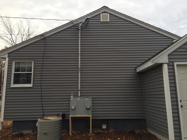 Robert Roofing and Gutters, Inc.