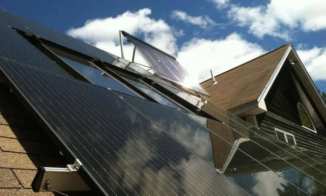 Sixteen Panel Solar Electric System in Topsham
