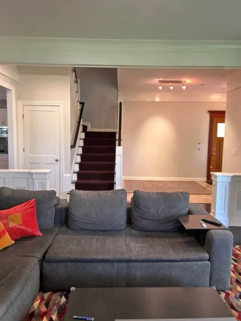 work photo from suetampaintingandfinishes.com