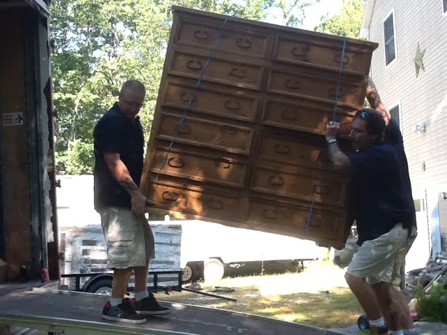 Liberty Bell Moving & Storage work photo
