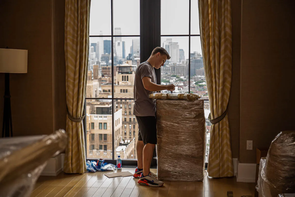 ELATE MOVING LLC