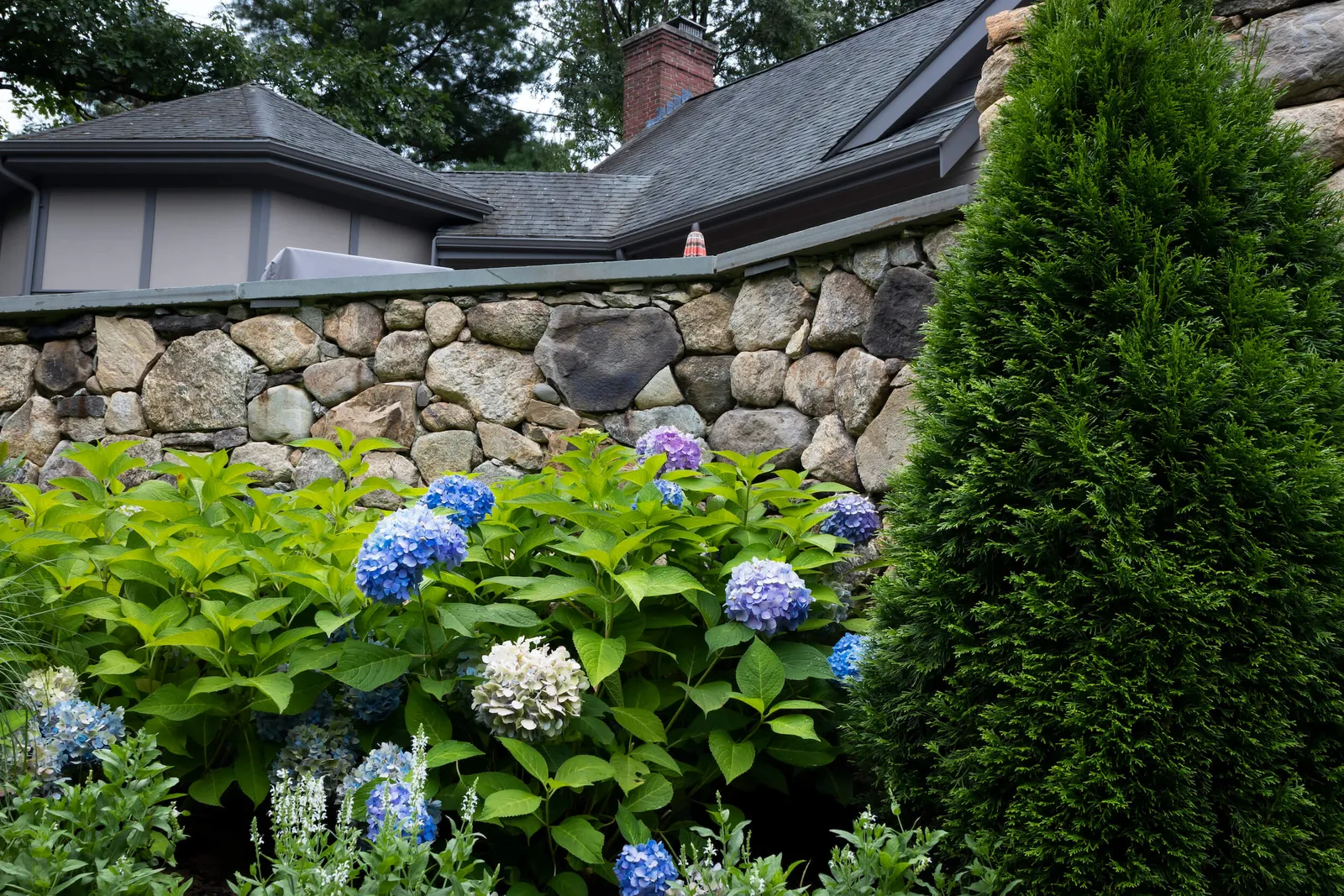 work photo from tjcollinslandscaping.com