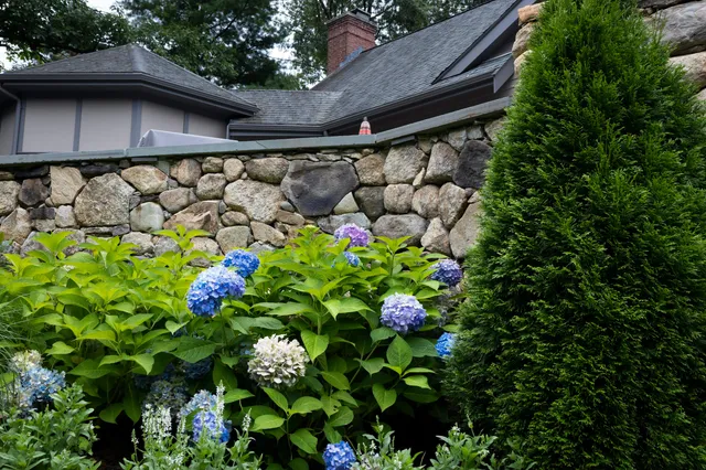 work photo from tjcollinslandscaping.com