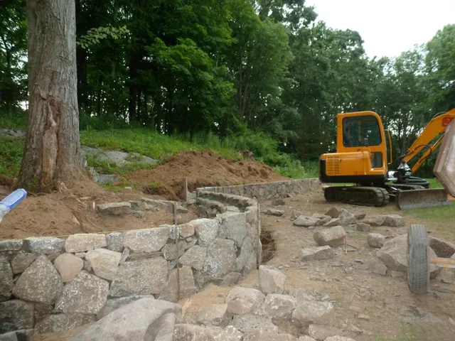 work photo from sunburstlandscapingct.com