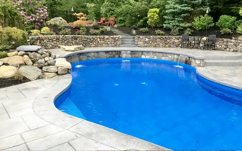 work photo from crystal-clear-pools.com