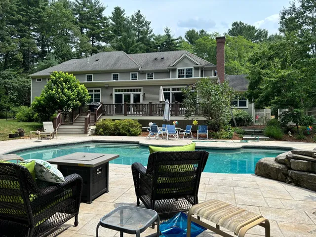 work photo from jacksonpaintingcorp.com