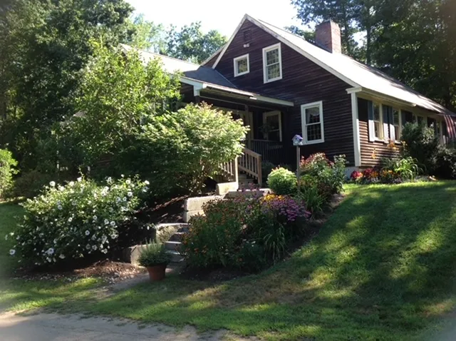 Welch Lawn Care NH work photo