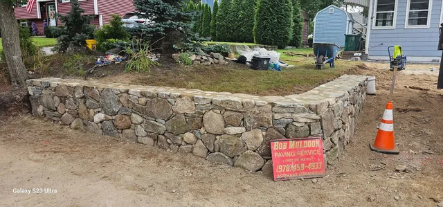 work photo from bobmuldoonpaving.com
