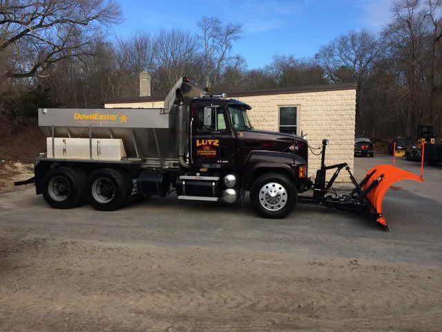 Lutz Landscaping and Excavating work photo