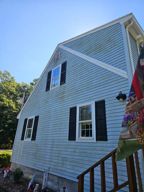 Bill's Power Washing & Painting work photo