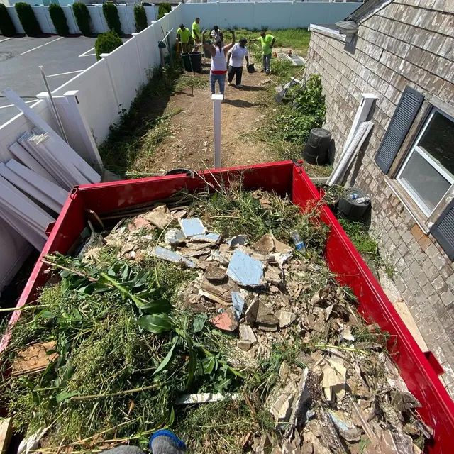 Prime Ape Junk Removal work photo