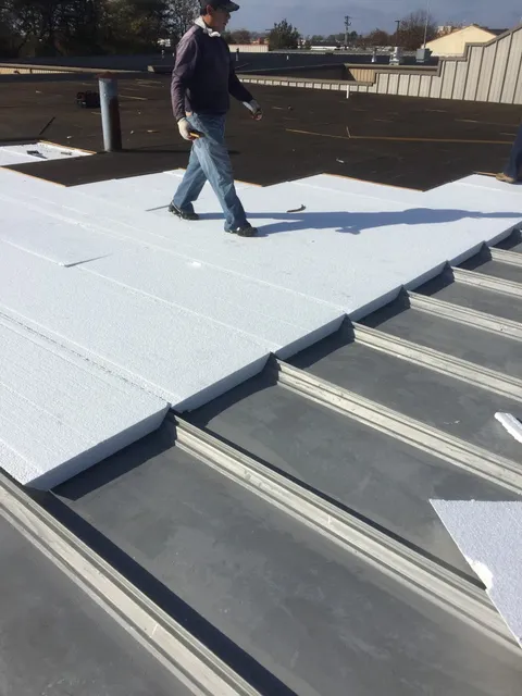 work photo from kingsroofingct.com