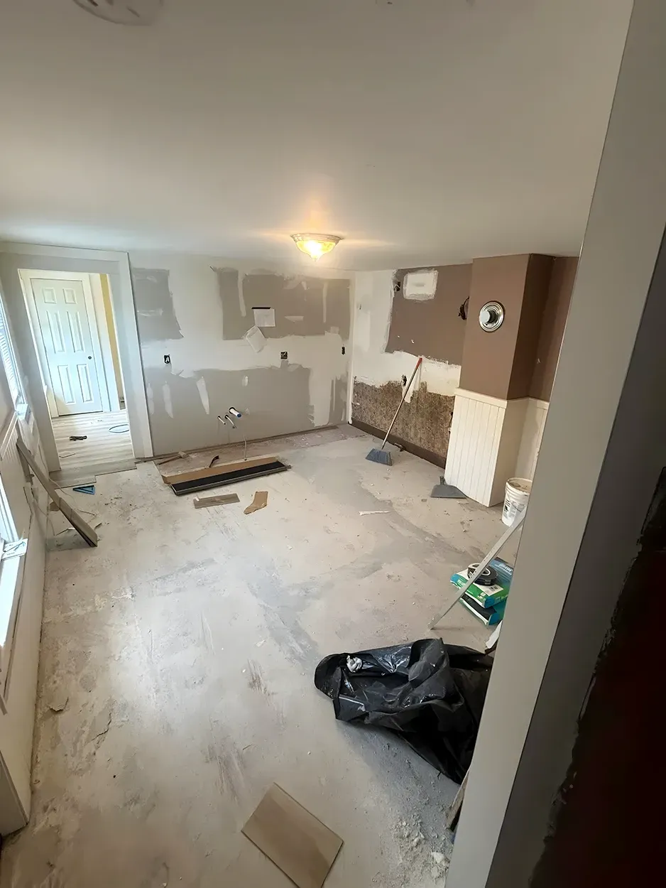 work photo from diamondwoodcontracting.com