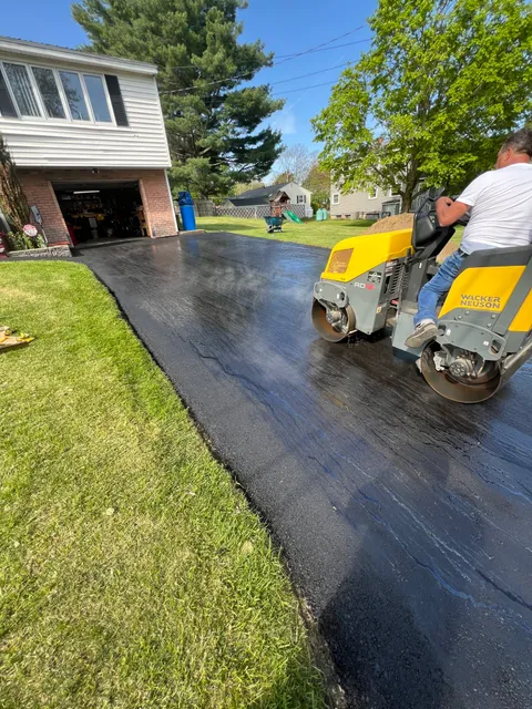 Mr Asphalt work photo