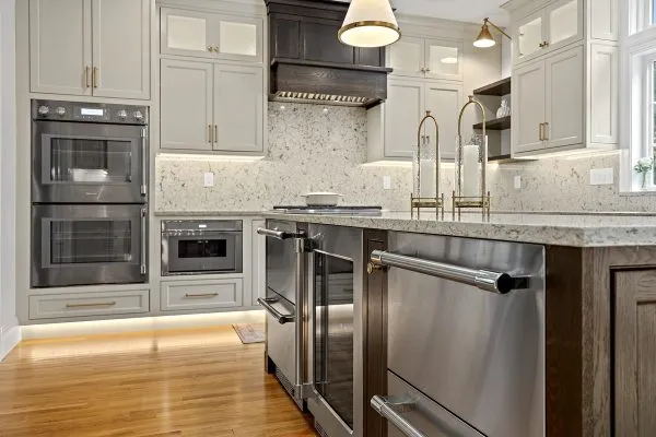 Shaker Kitchen – Remodel Boxford, MA