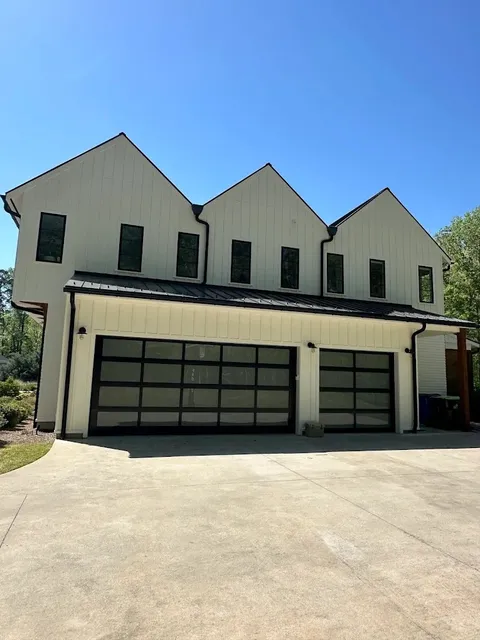 Bold Garage Doors researched project photo