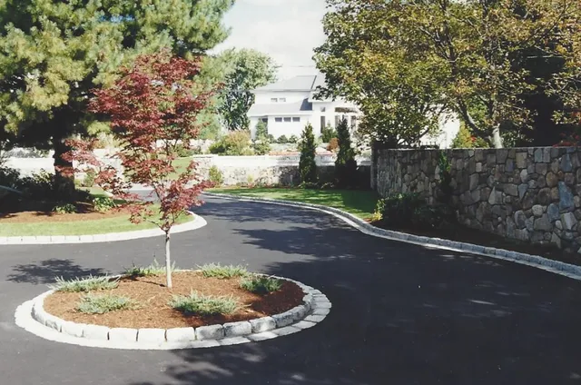 work photo from knobhilllandscaping.com