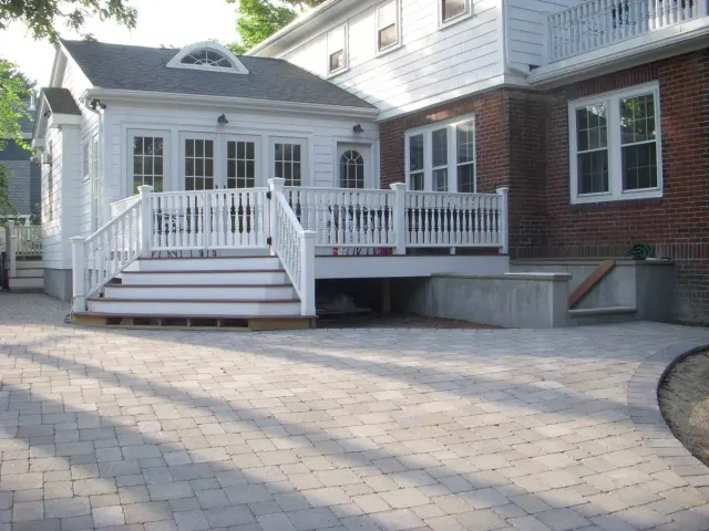 work photo from metrohousebuilders.com