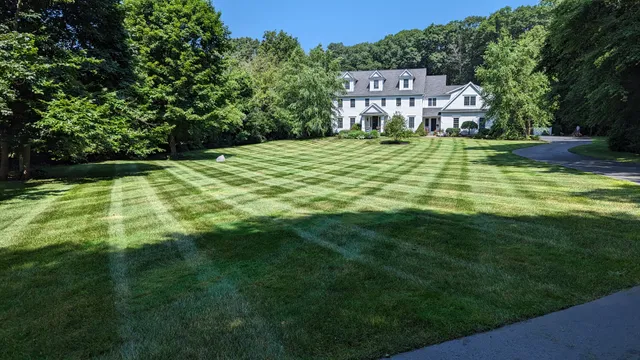J. Menard's Landscaping Inc. work photo