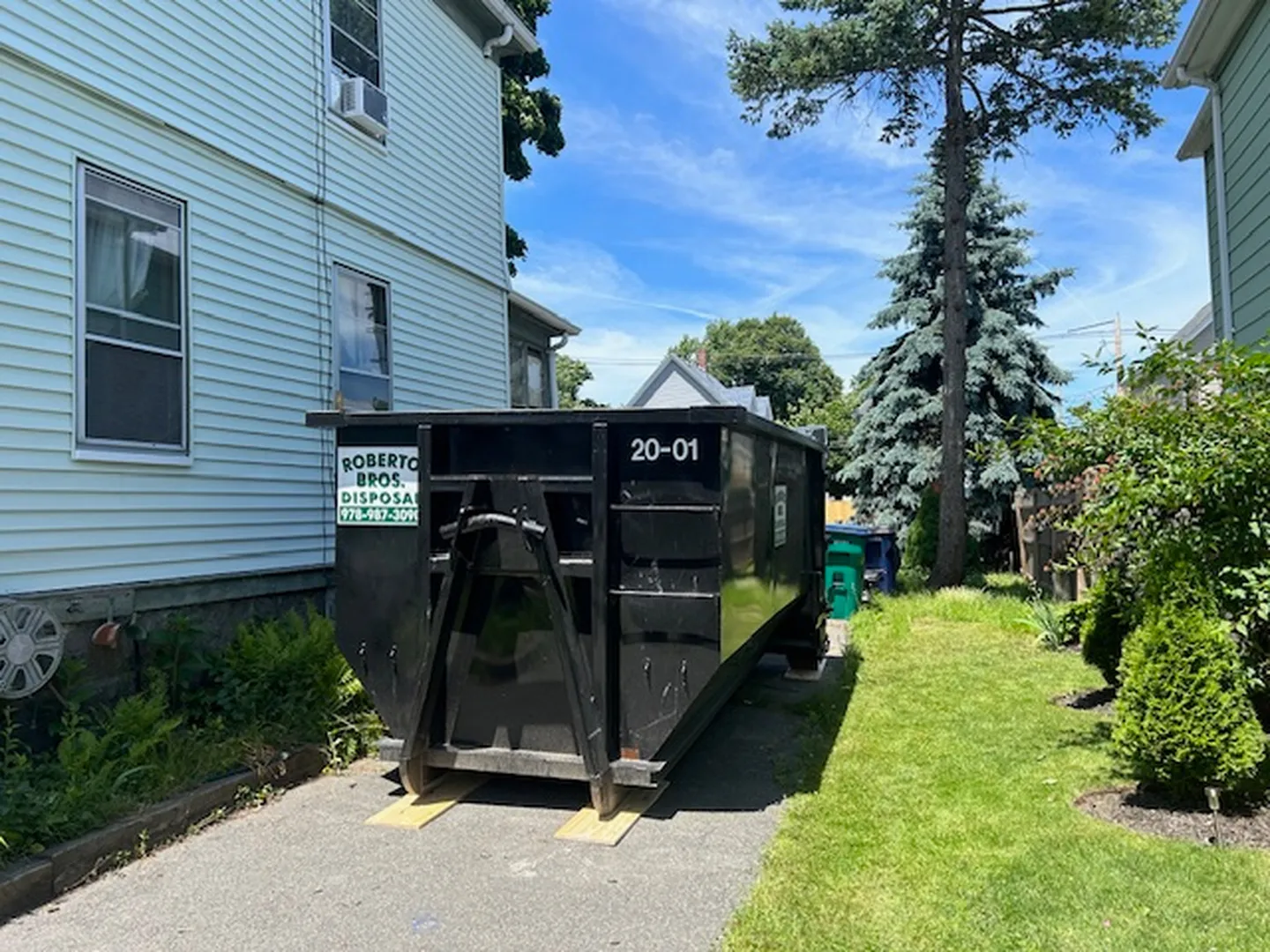 Roberto Brothers Disposal