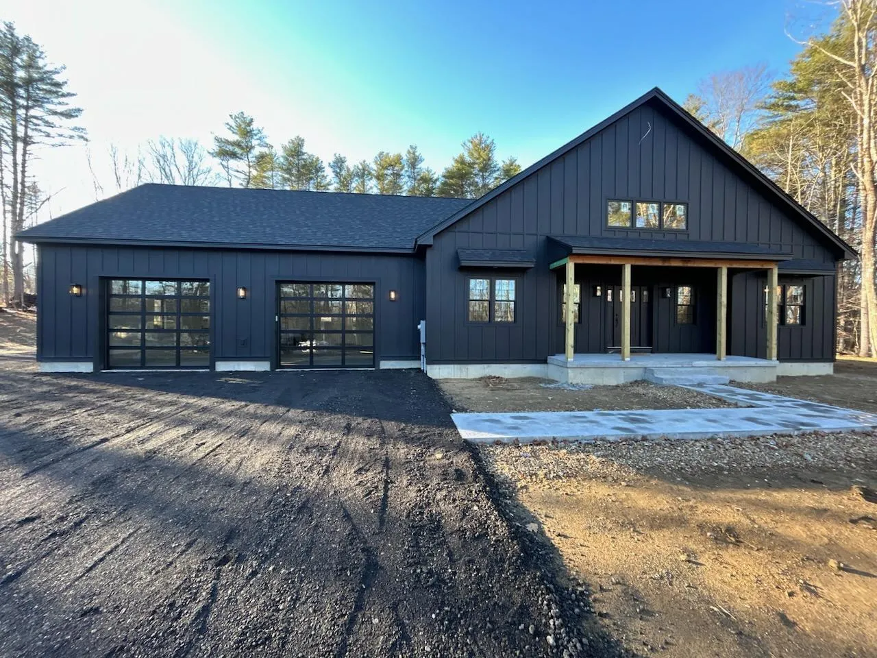 work photo from lizziesgaragedoors.com