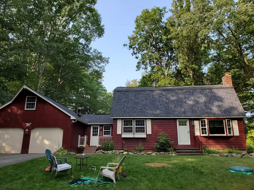 work photo from roofingmilfordnh.com