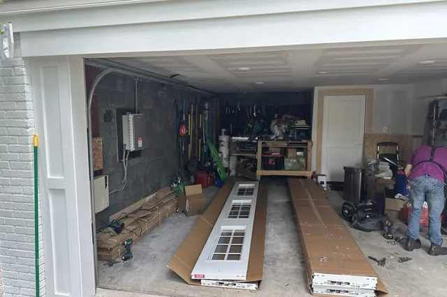 building_new_garage_door