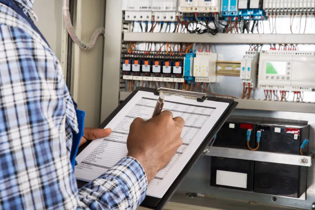 work photo from chriselectrician.com