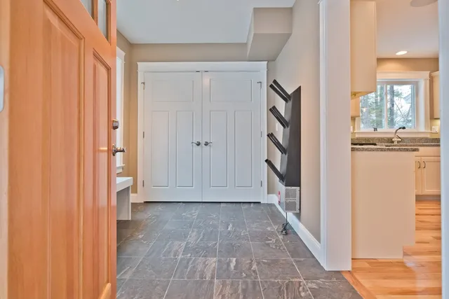work photo from mainecohomes.com
