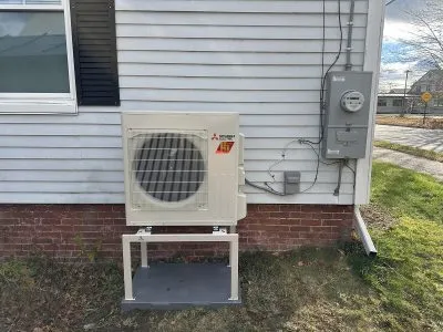 work photo from heatpumpsofmaine.com