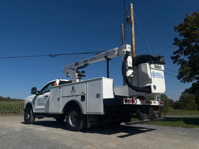 Brown Electric work photo