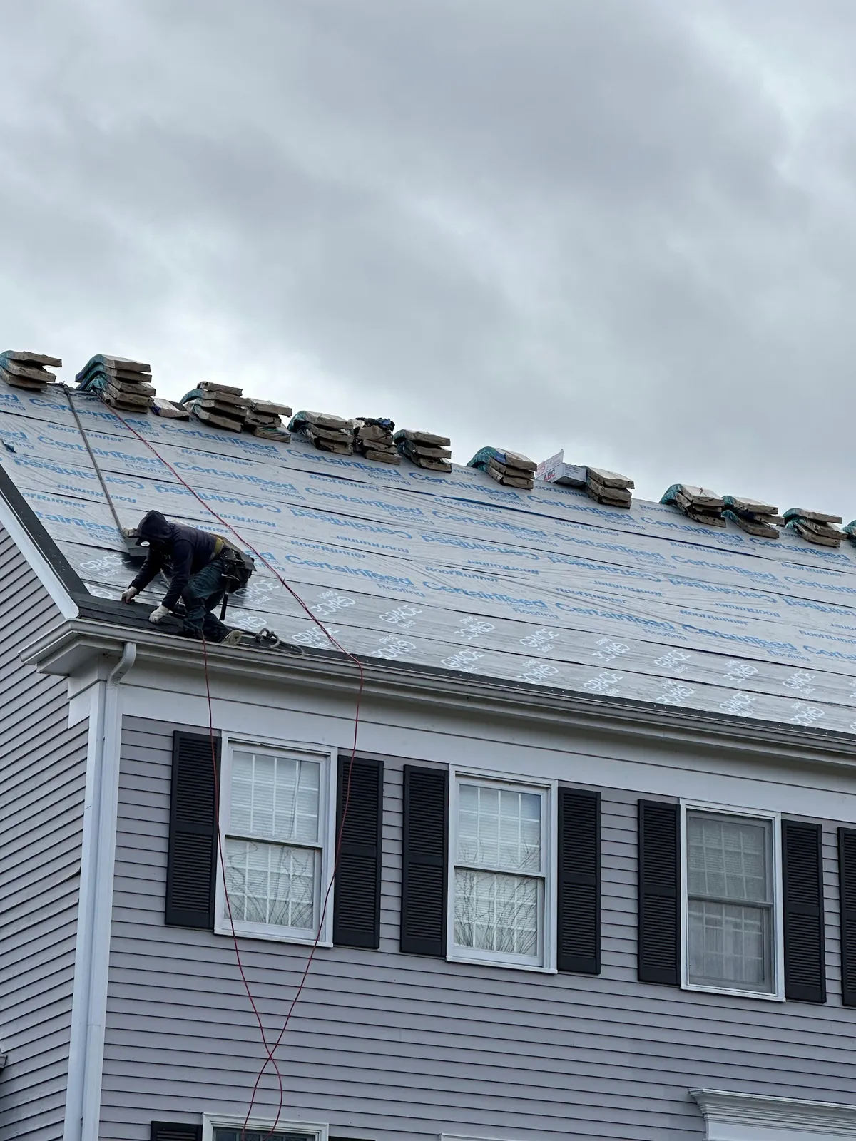 Robert Roofing and Gutters, Inc.