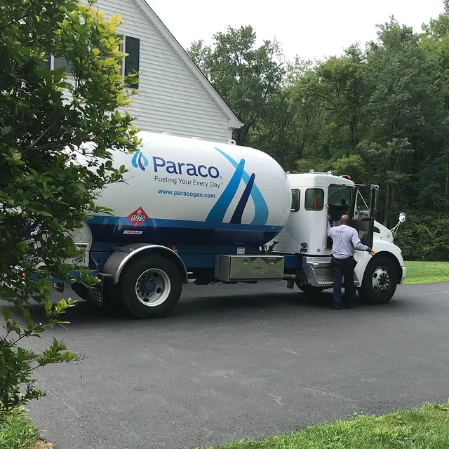 Paraco Gas work photo