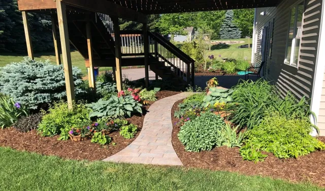 work photo from paverprofessionals.com