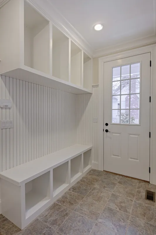 work photo from elitefinishcarpentry.com