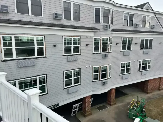 Gallery Image 18