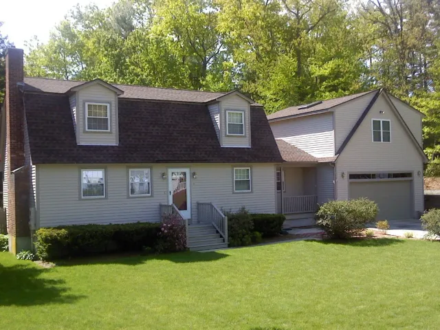 work photo from merrimackroofing.com