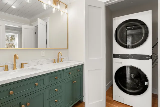 Marshfield, MA - Home Renovation
