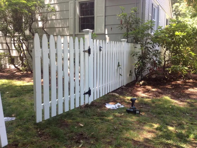 work photo from dandmfence.com
