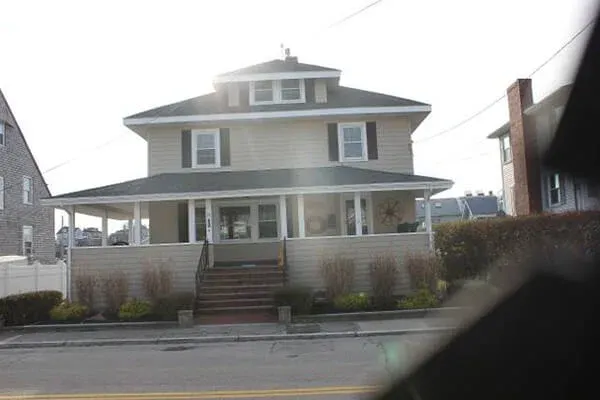 work photo from penshornroofing.com