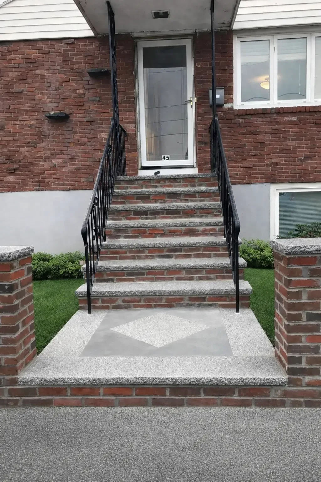 Exterior stair rebuild and landing in Peabody MA
