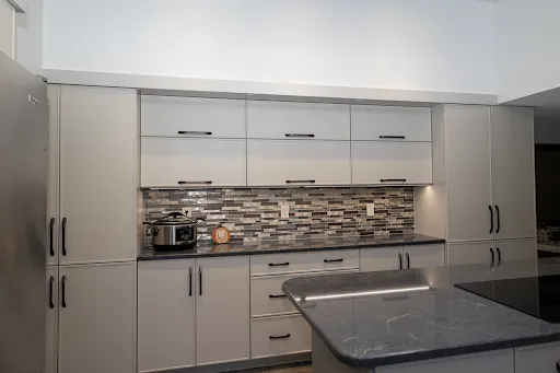 Review photo by Larry Webster