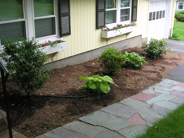 work photo from colonialwestlandscaping.com