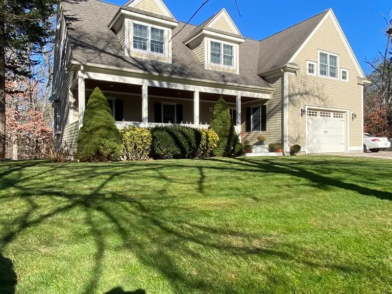 spring and fall cleanup in south plymouth, buzzards bay, sagamore, sandwich, ma