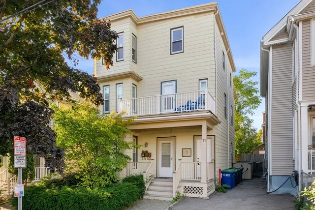 11 Cameron Ave # 3