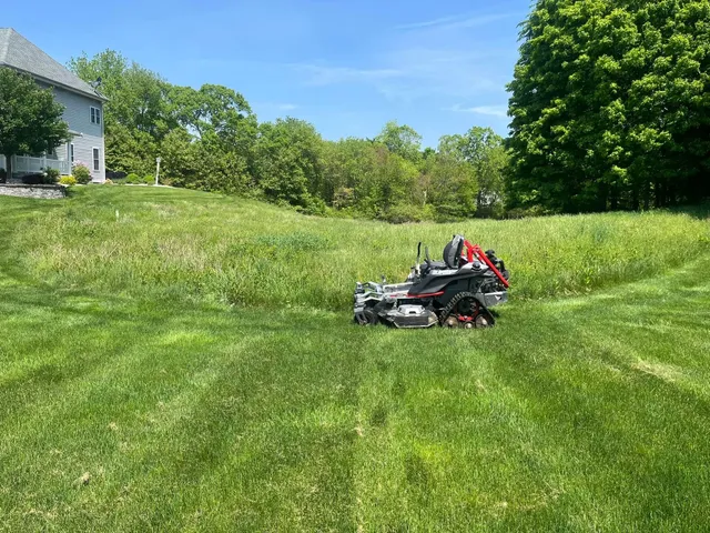 Elite Lawn Care work photo