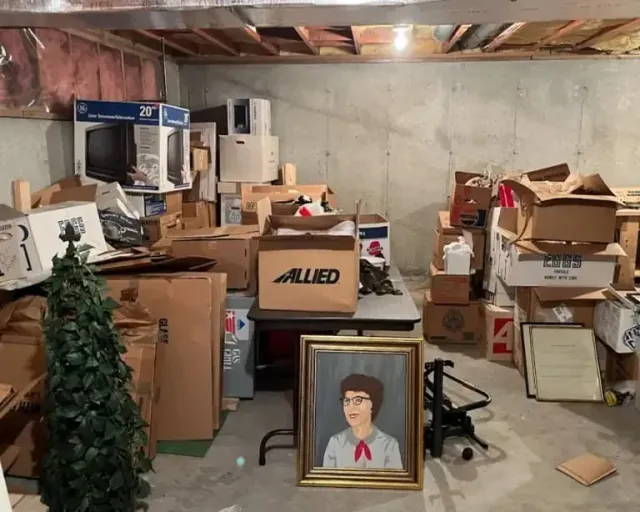 work photo from just-dumpit.com