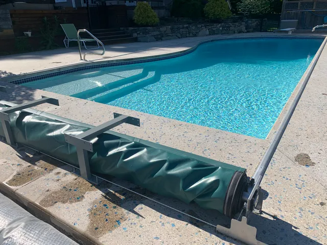 ELLIS'S POOL COVERS work photo