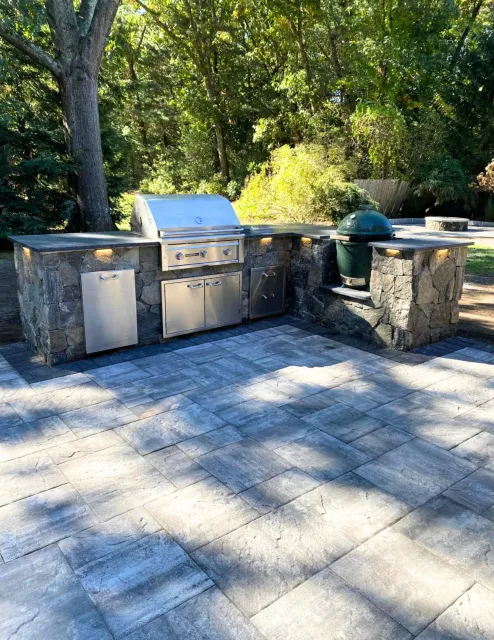 work photo from greenleaveslandscape.com
